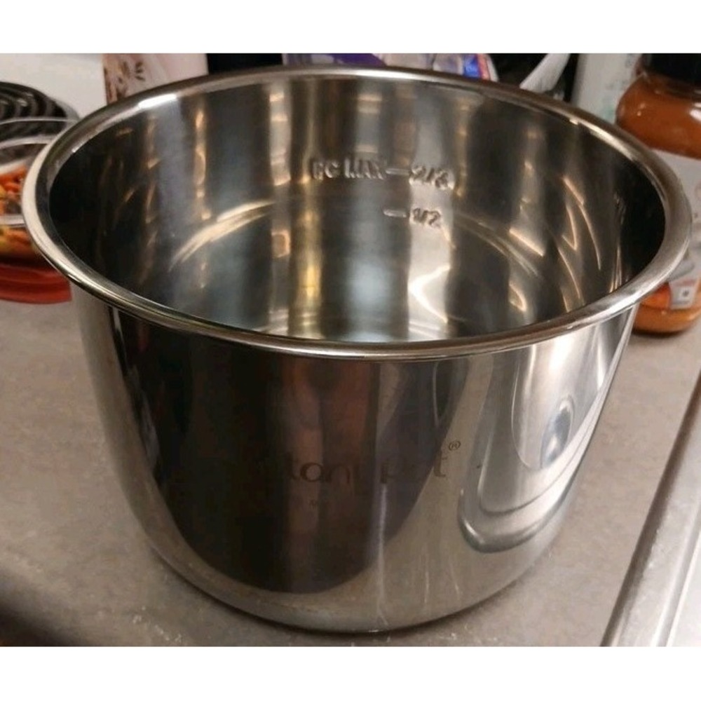 Instant Pot Stainless Steel Inner Cooking Pot-6Qt, Polished Rice Cooker/Steamer - Picture 3 of 10